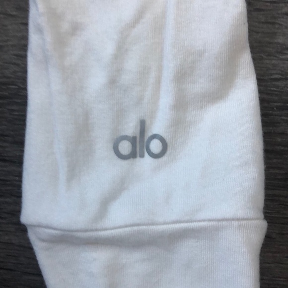 Alo Yoga Lace-Up Pullover Size Small - Picture 2 of 3